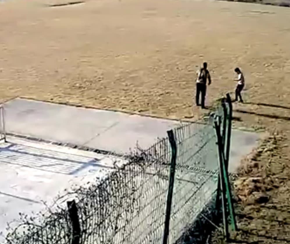 劉父帶著兒子到生態園區，沒想到即將發生悲劇。（翻攝自021微博）
