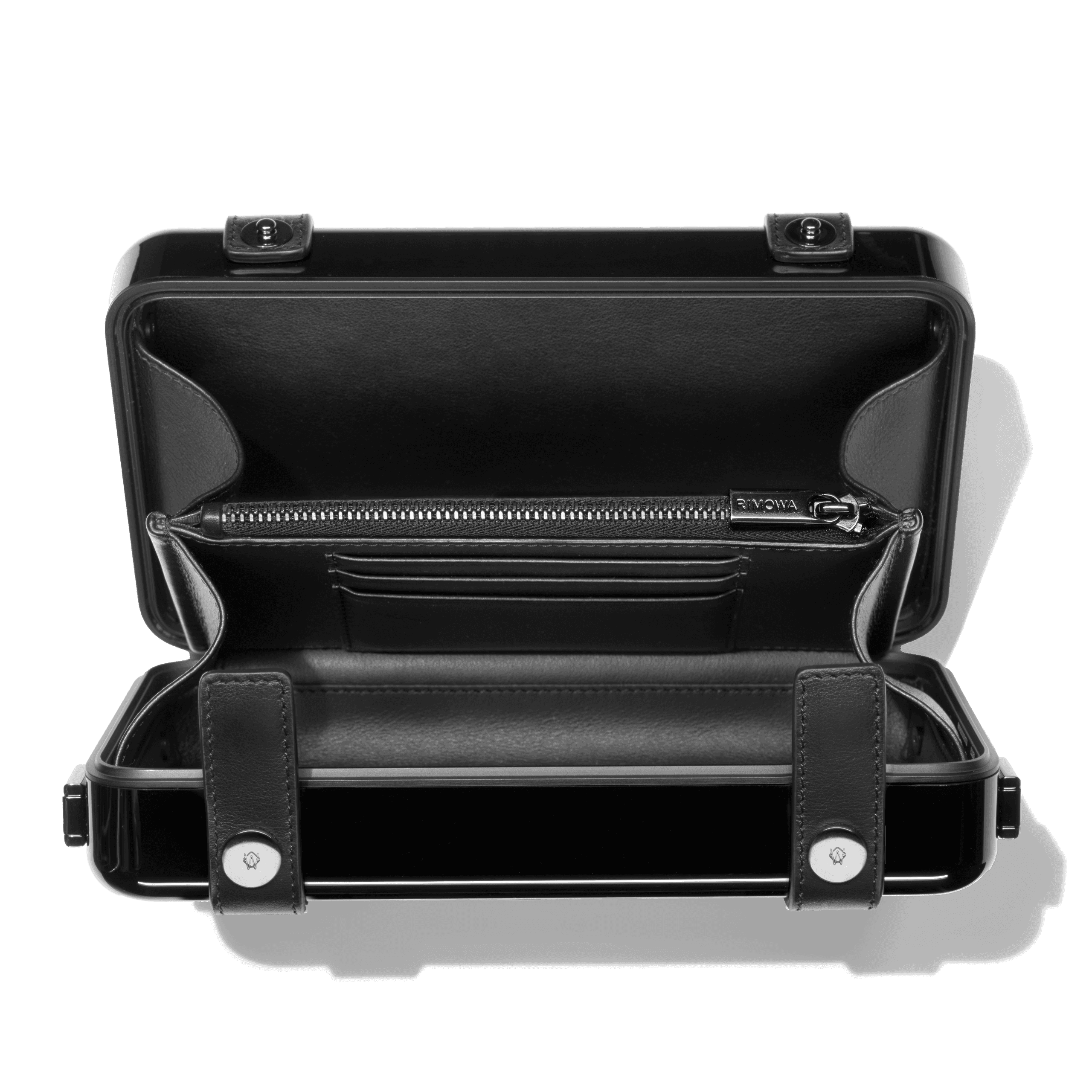 黑色RIMOWA Personal。NT$41,400。（美之心提供）