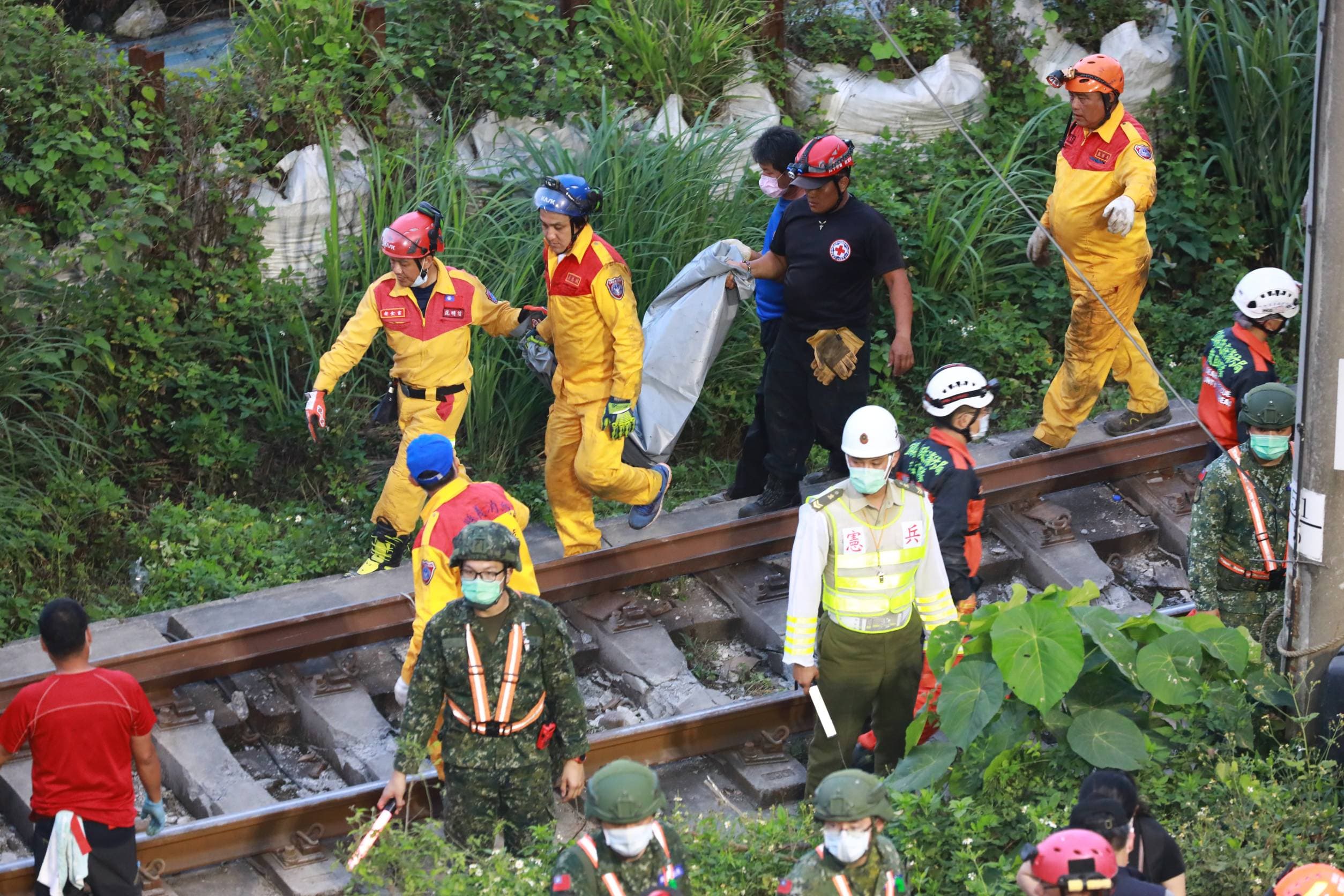 太魯閣事故造成50人死亡、200人輕重傷。
