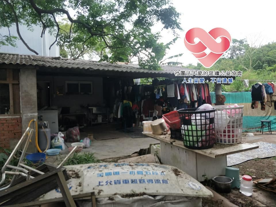 被夫家歧視的阿莉，只能住在豬舍改建的平房。（翻攝自社團法人愛的延續公益協會臉書）