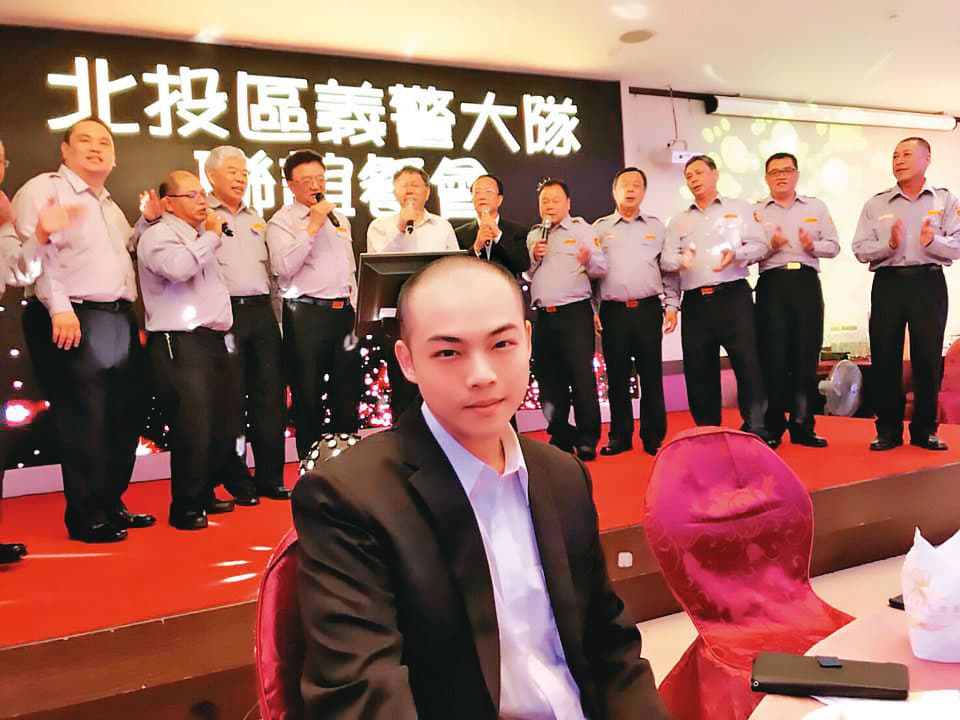 民進黨台北市黨部前評召趙映光的兒子趙介佑因涉嫌販毒遭羈押，5月1日已被台北市黨部開除黨籍。（翻攝自趙介佑臉書）