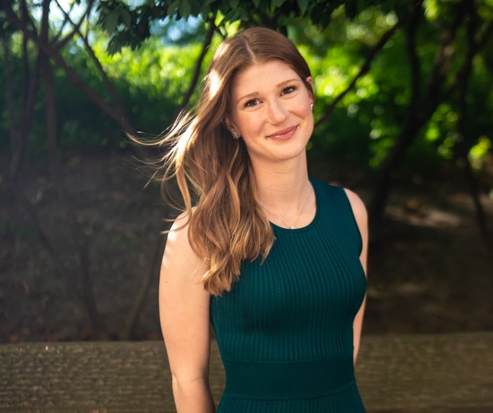 比爾蓋茲的長女珍妮佛蓋茲（Jennifer Gates）發表聲明，呼籲外界給他們隱私空間。（翻攝自珍妮佛蓋茲臉書）