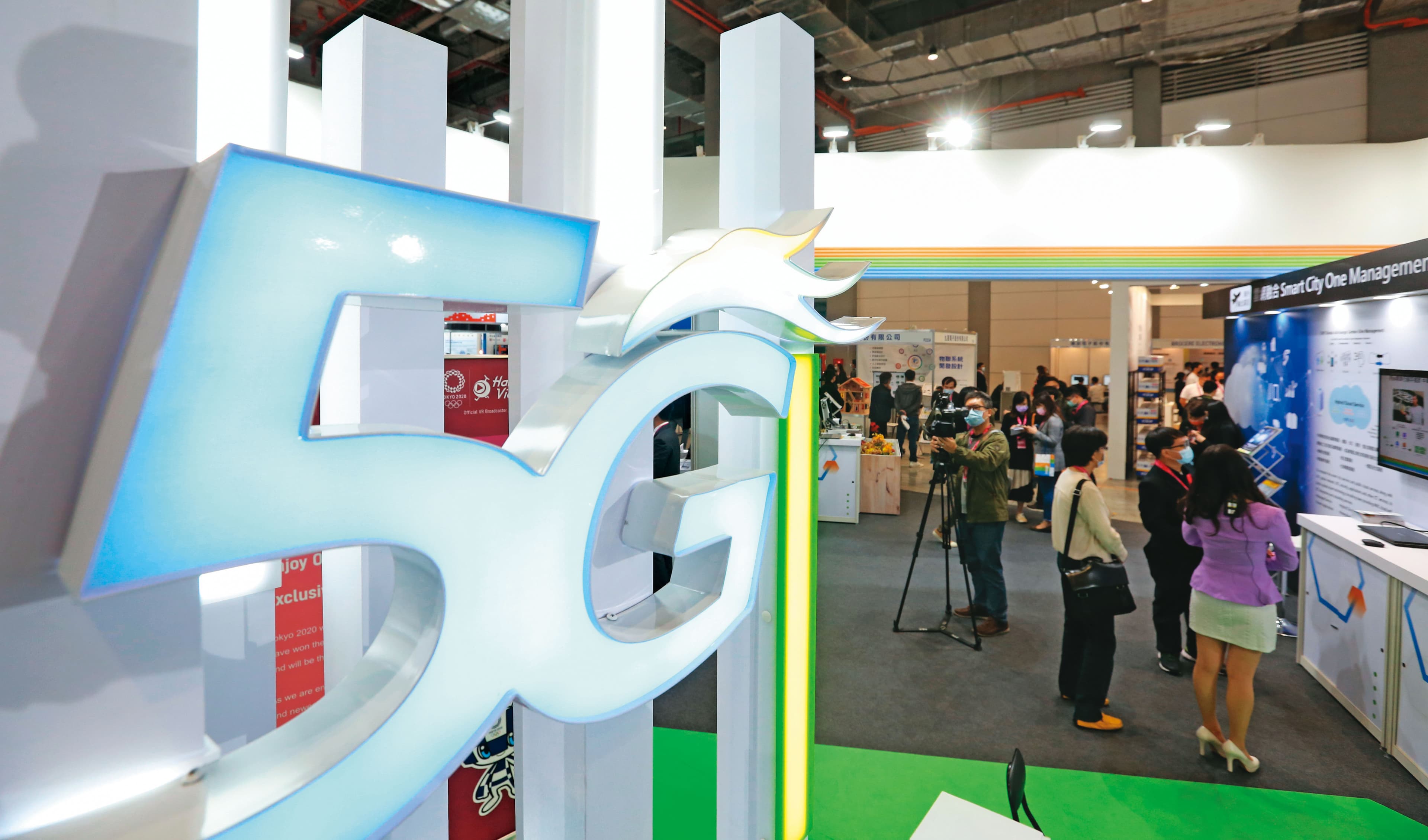 受惠物聯網、5G應用、車用晶片等需求，晶圓代工及記憶體投資創歷史新高。