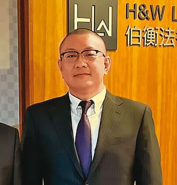 日本AV片商協會IPPA在台辦事處代表羽部康裕表示，希望能夠改善台灣成人片盜版風氣。（讀者提供）