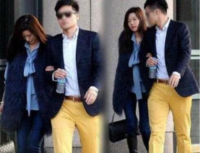 全智賢與老公崔俊赫是小學同學，在2012年結婚並育有2子。（網路圖片）