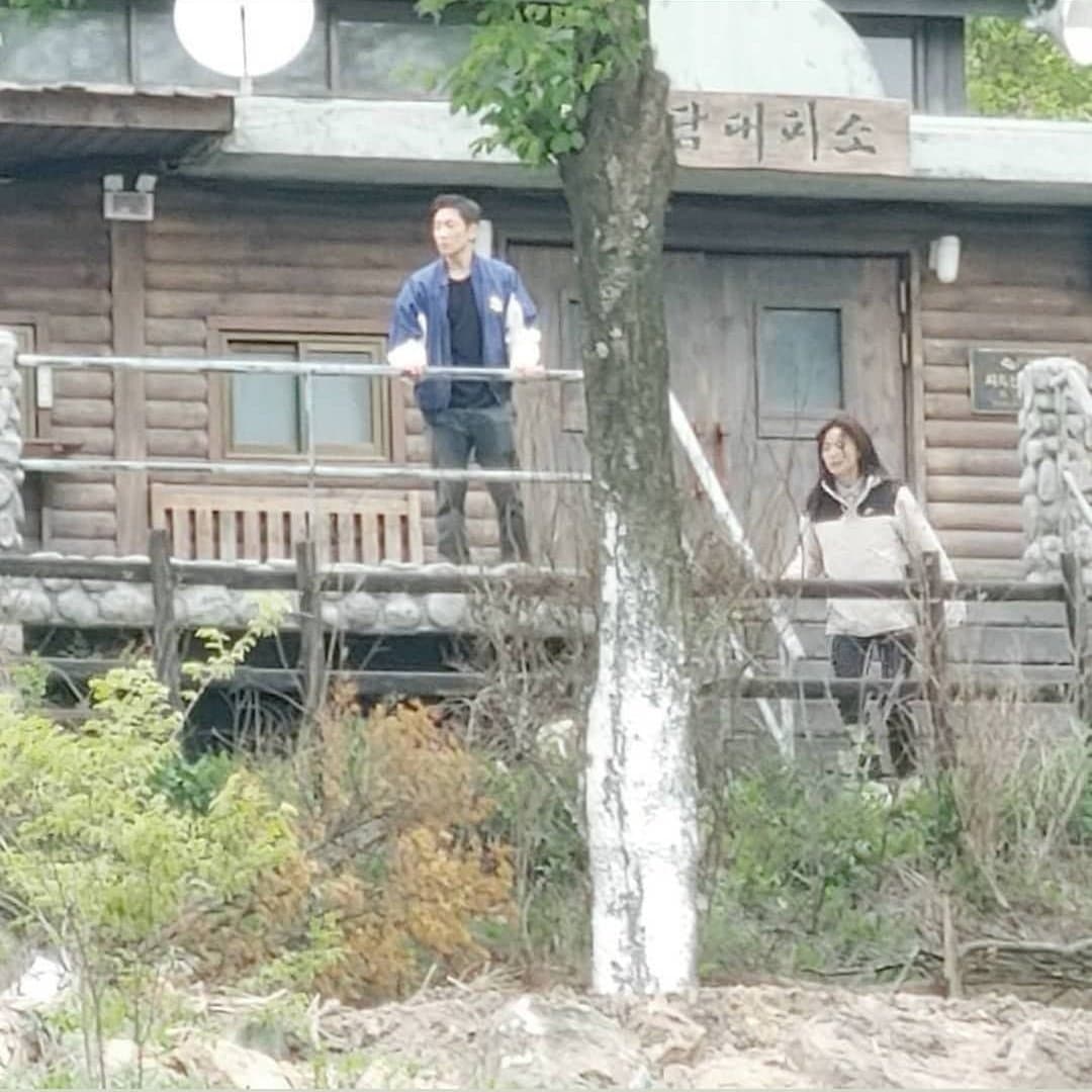 全智賢目前正在拍攝愛奇藝原創《智異山》。（網路圖片）