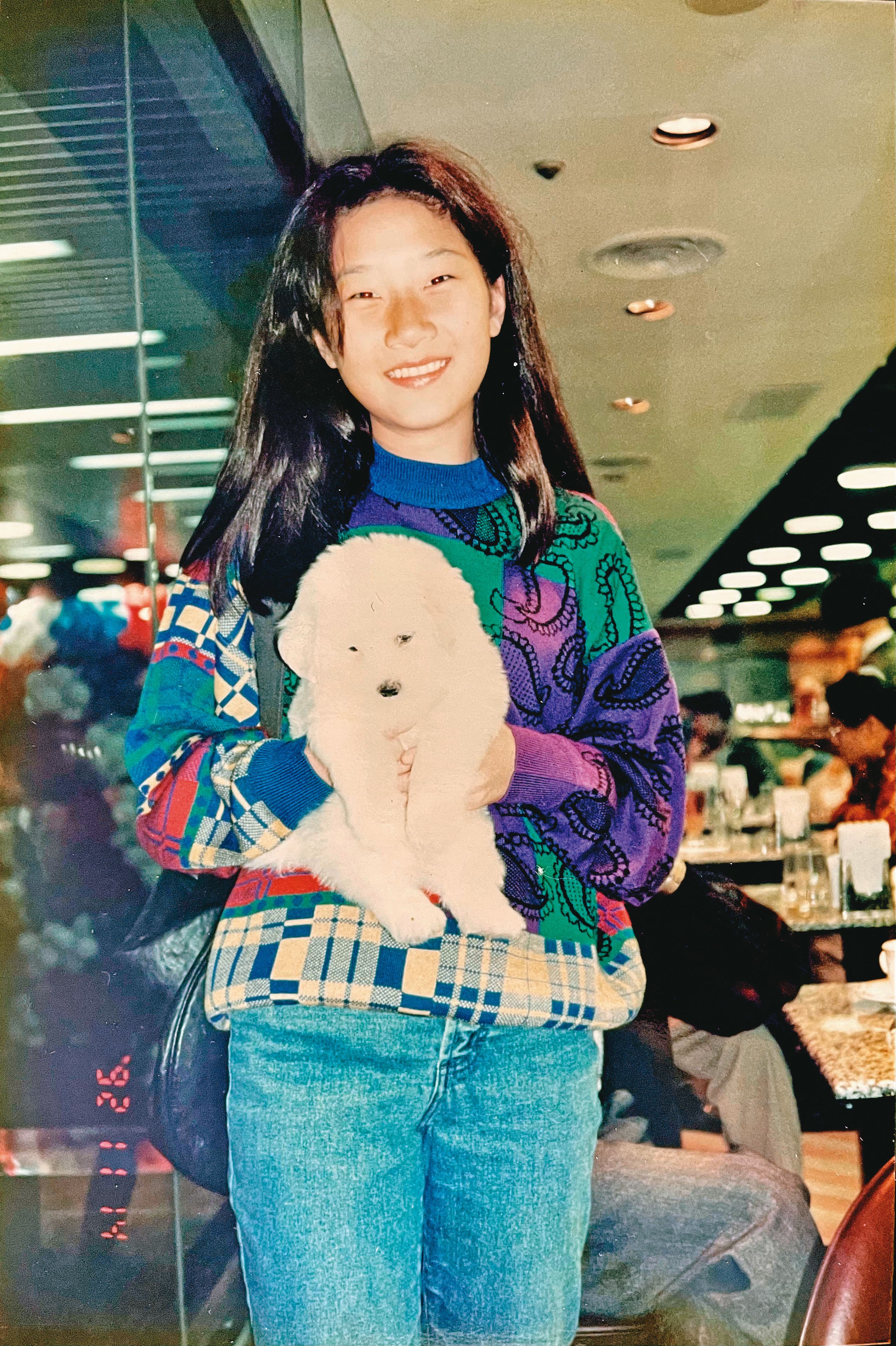 孫怡13歲長髮的模樣。第1次剪短是因為王菲，第2次剪短是29歲失戀，一直到今天。（孫怡提供）