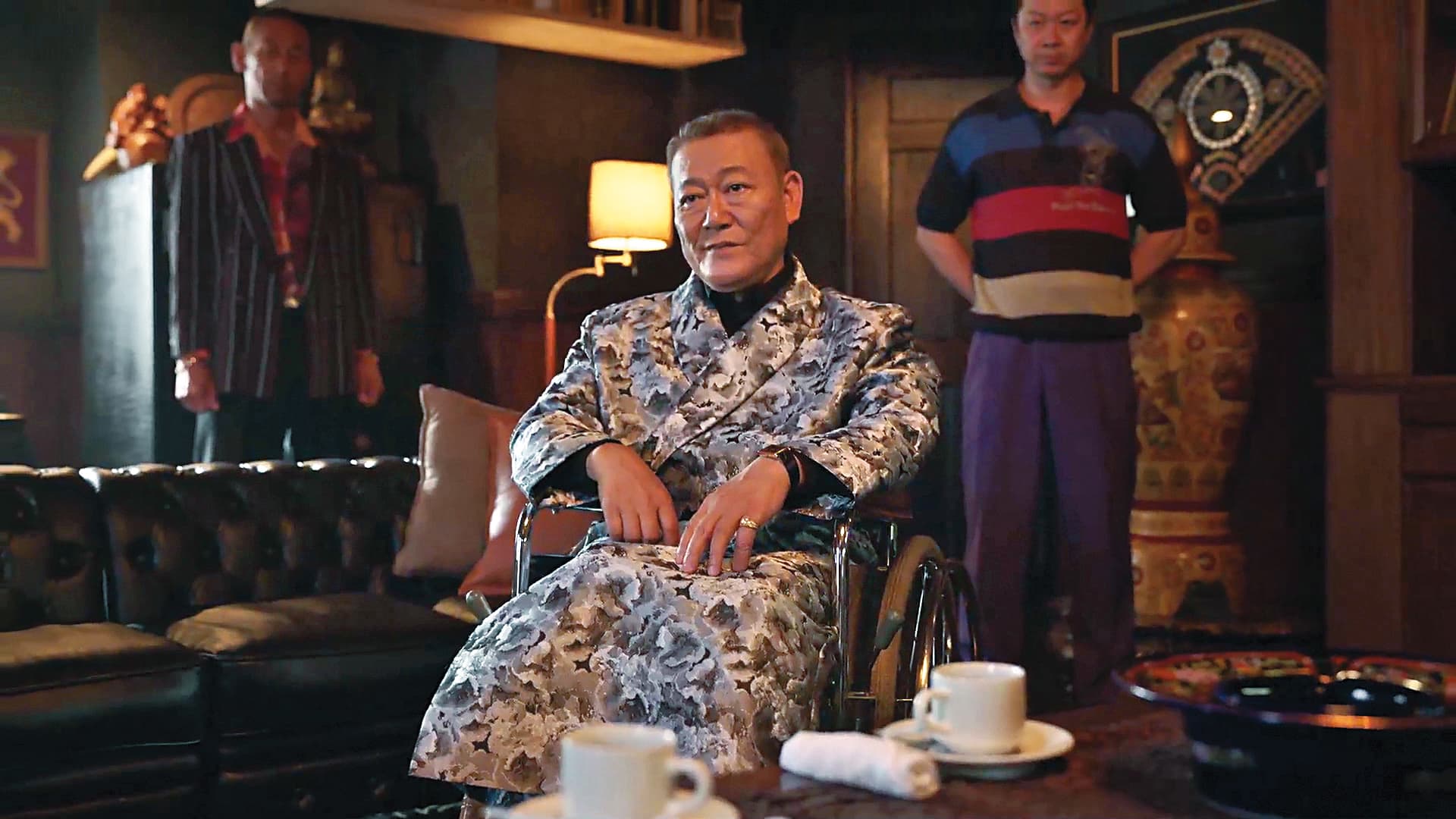 國村隼飾演的黑幫老大在兩季的故事發展中扮演重要角色。（Netflix提供）