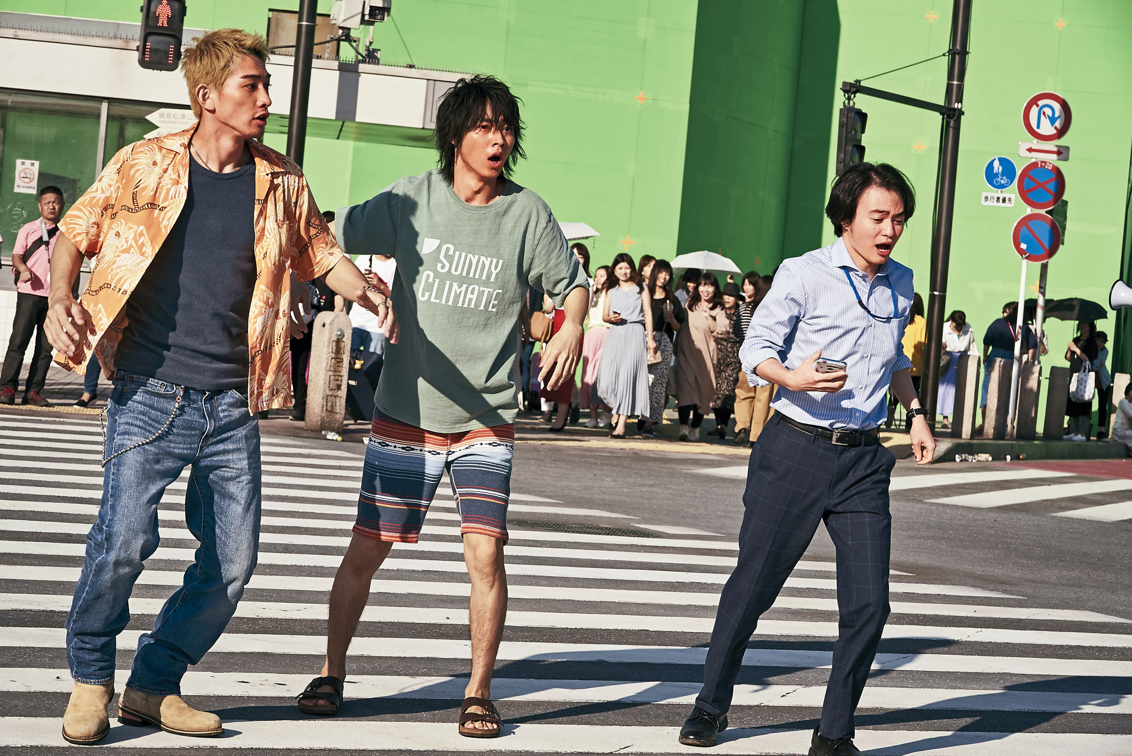 《今際之國的闖關者》主要故事舞台在澀谷，當時也租借足利SCRAMBLE CITY STUDIO進行拍攝。（Netflix提供）