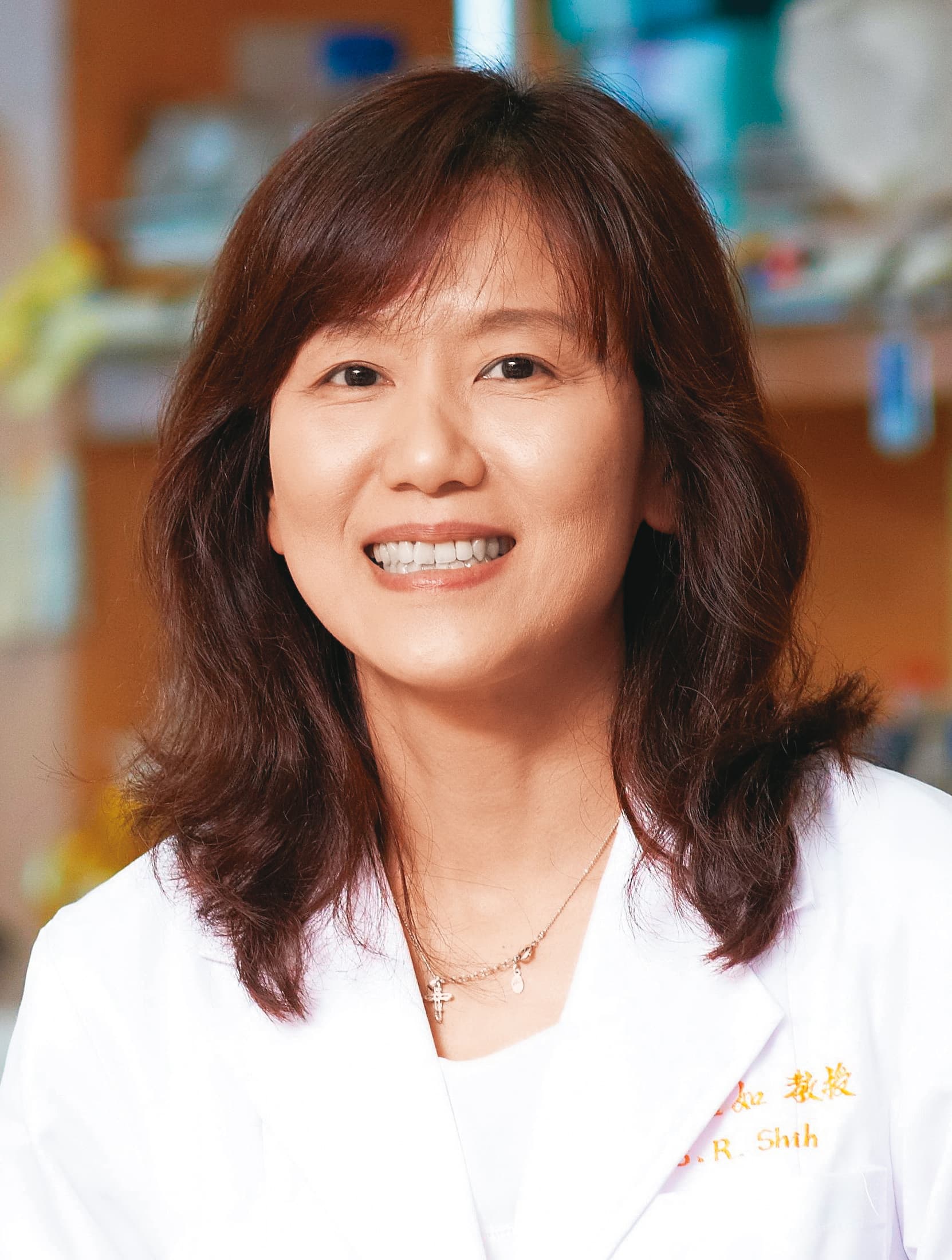 長庚病毒專家施信如認為混打在學理上沒問題，但現階段應讓多數人都打完第一劑。（翻攝長庚大學官網）