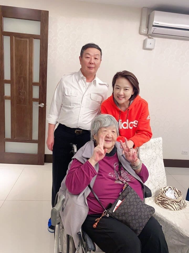 黃曙光證實，黃珊珊有參選北市長計畫。（翻攝黃珊珊臉書）
