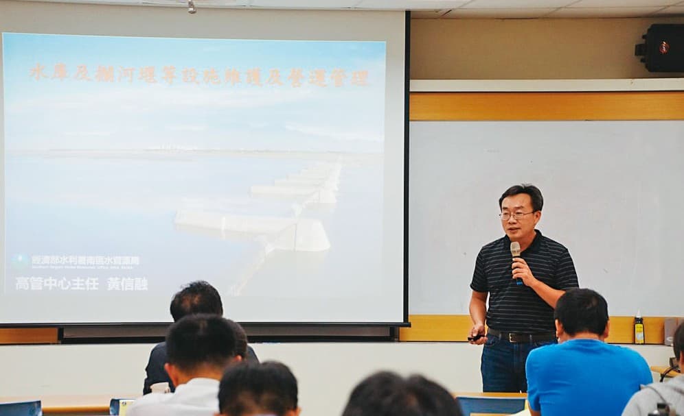 現任高屏溪攔河堰管理中心主任黃信融（圖）遭爆與人妻下屬偷情。（翻攝水利署官網）