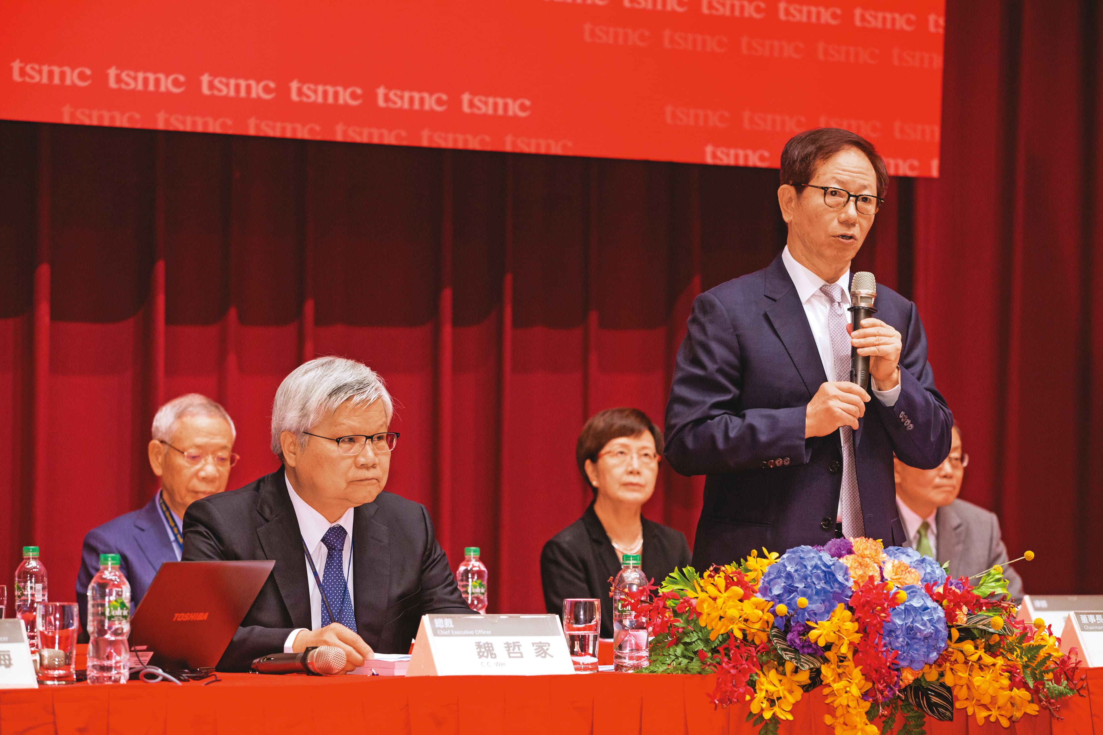 電動車協會要結盟台積電、台灣半導體協會，黃崇仁將親自拜訪台積電董事長劉德音。