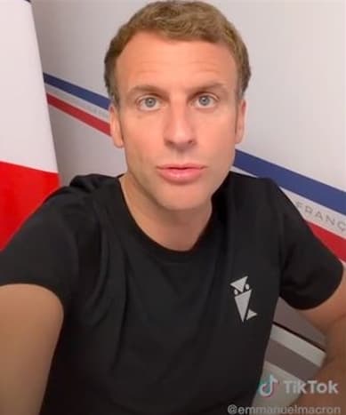 馬克宏的T恤意外引發全球討論。（翻攝Emmanuel Macron Tik Tok）