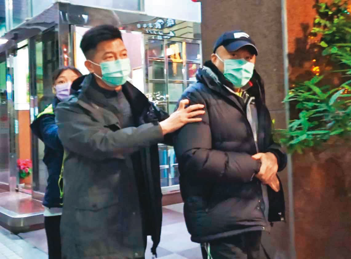 李世聰（右）身體狀況大不如前，近來仍需專心養病。