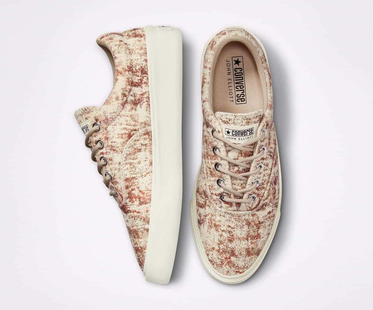 John Elliott咖啡色聯名Skidgrip NT$4,180 Converse。（Converse提供）