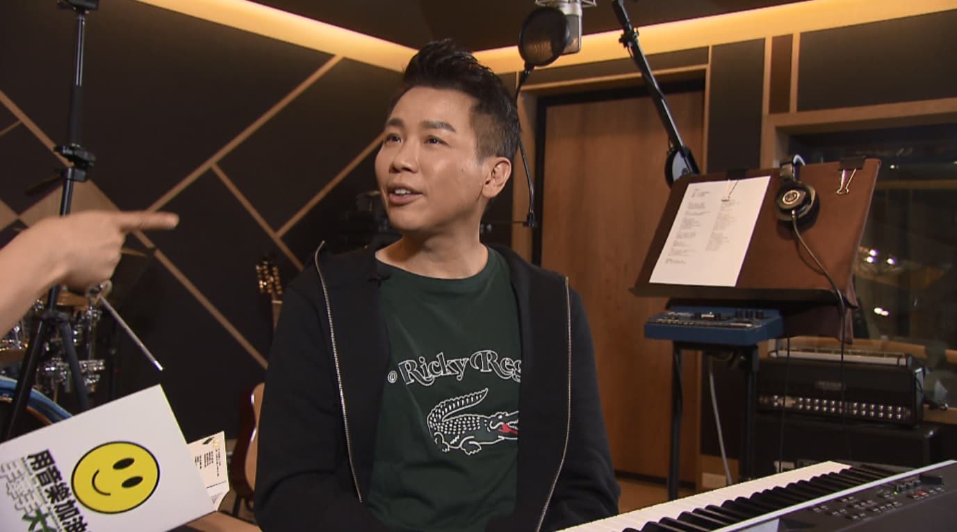 久未在節目曝光的陶喆陶喆，大談當年SARS所創作的歌曲「手牽手」。 (TVBS提供)