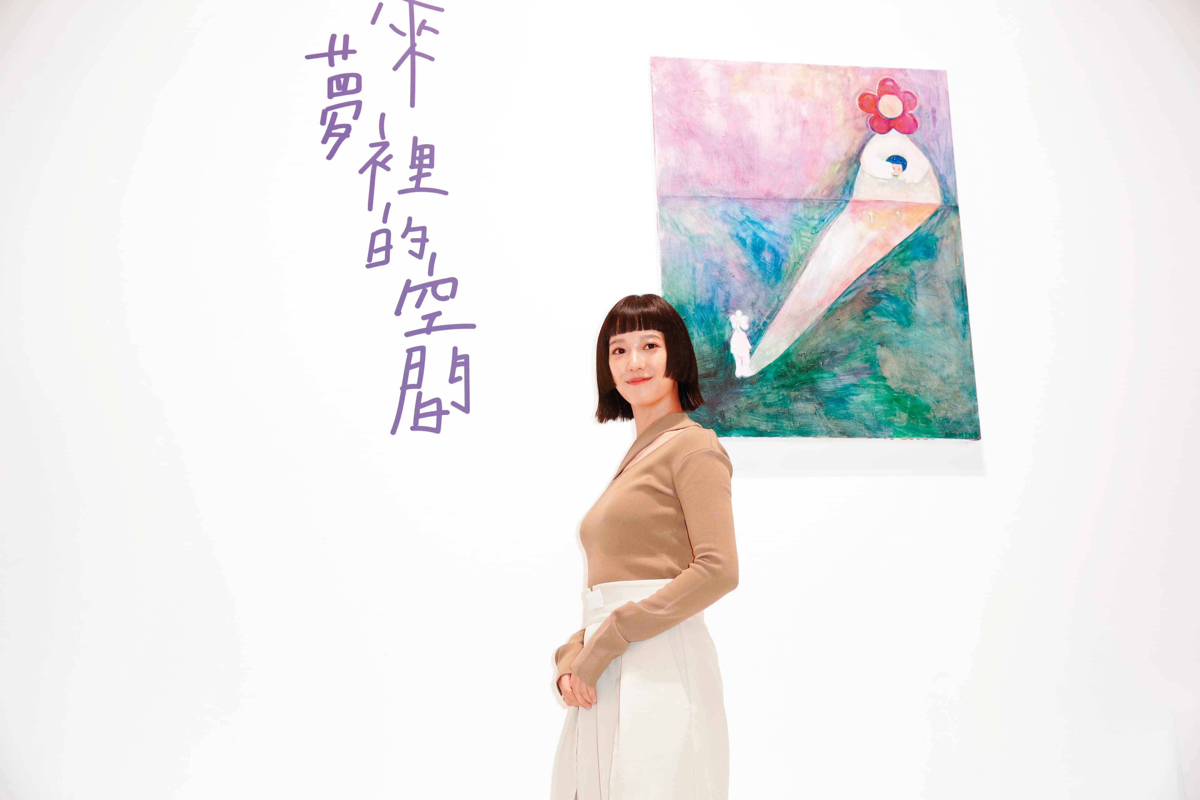 孟耿如跟之前相比，身材是不是厚了些？不會是有了吧？（摸肚）。