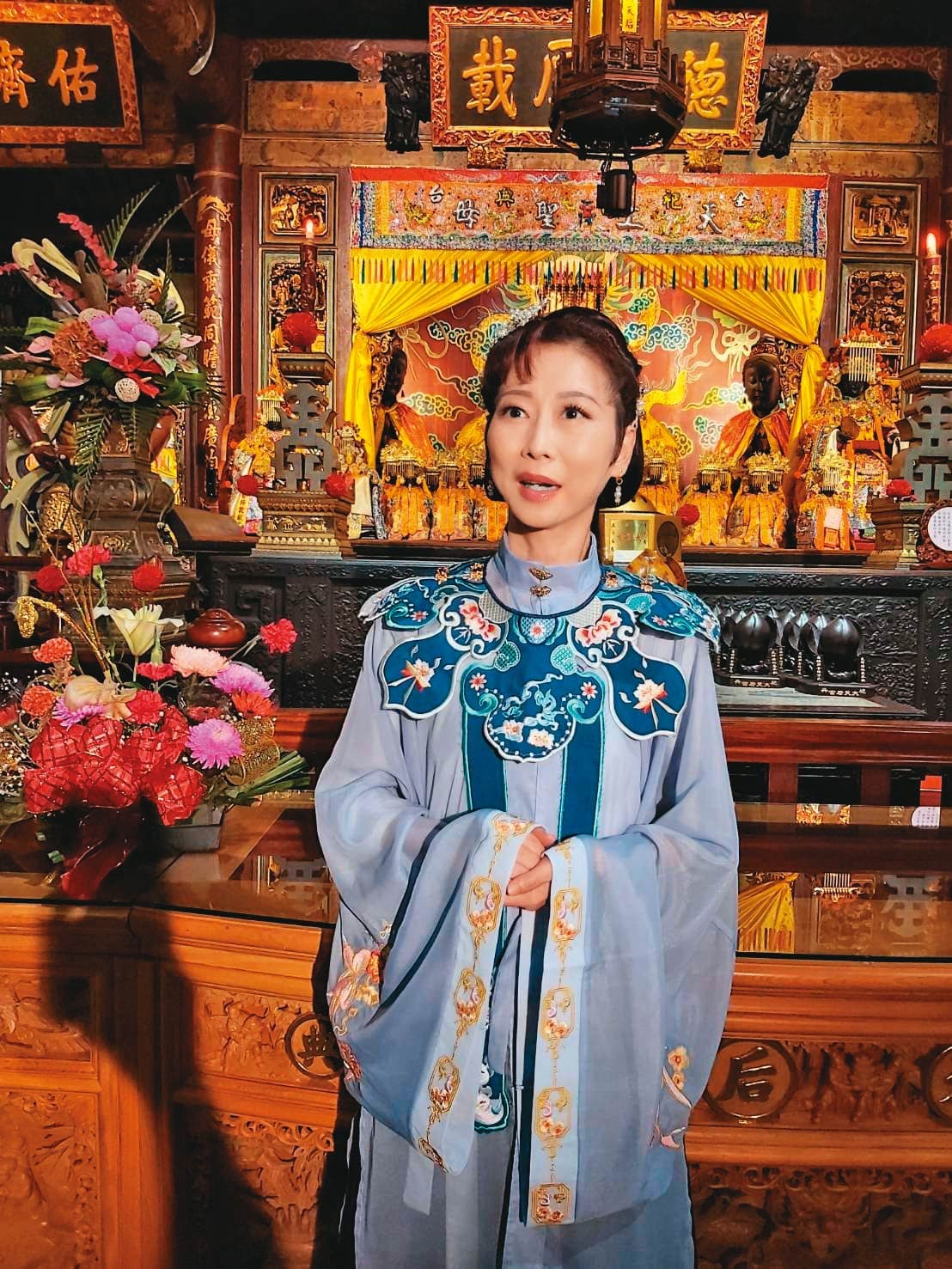 立委陳亭妃曾受邀客串《新台灣奇案》，飾演媽祖娘娘。（翻攝台灣阿姐郭美珠臉書）