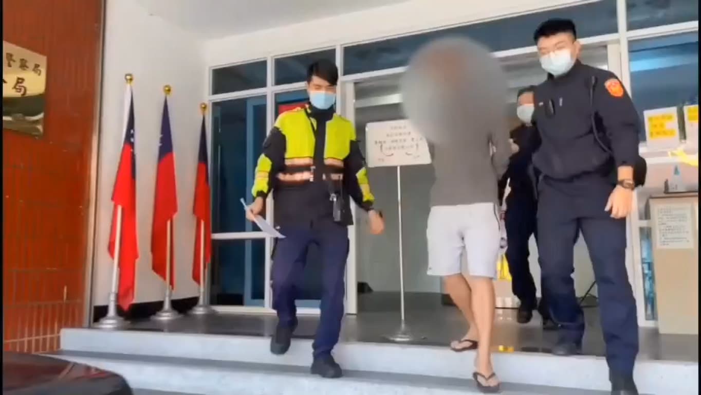張男被警方逮捕送辦。（翻攝畫面）