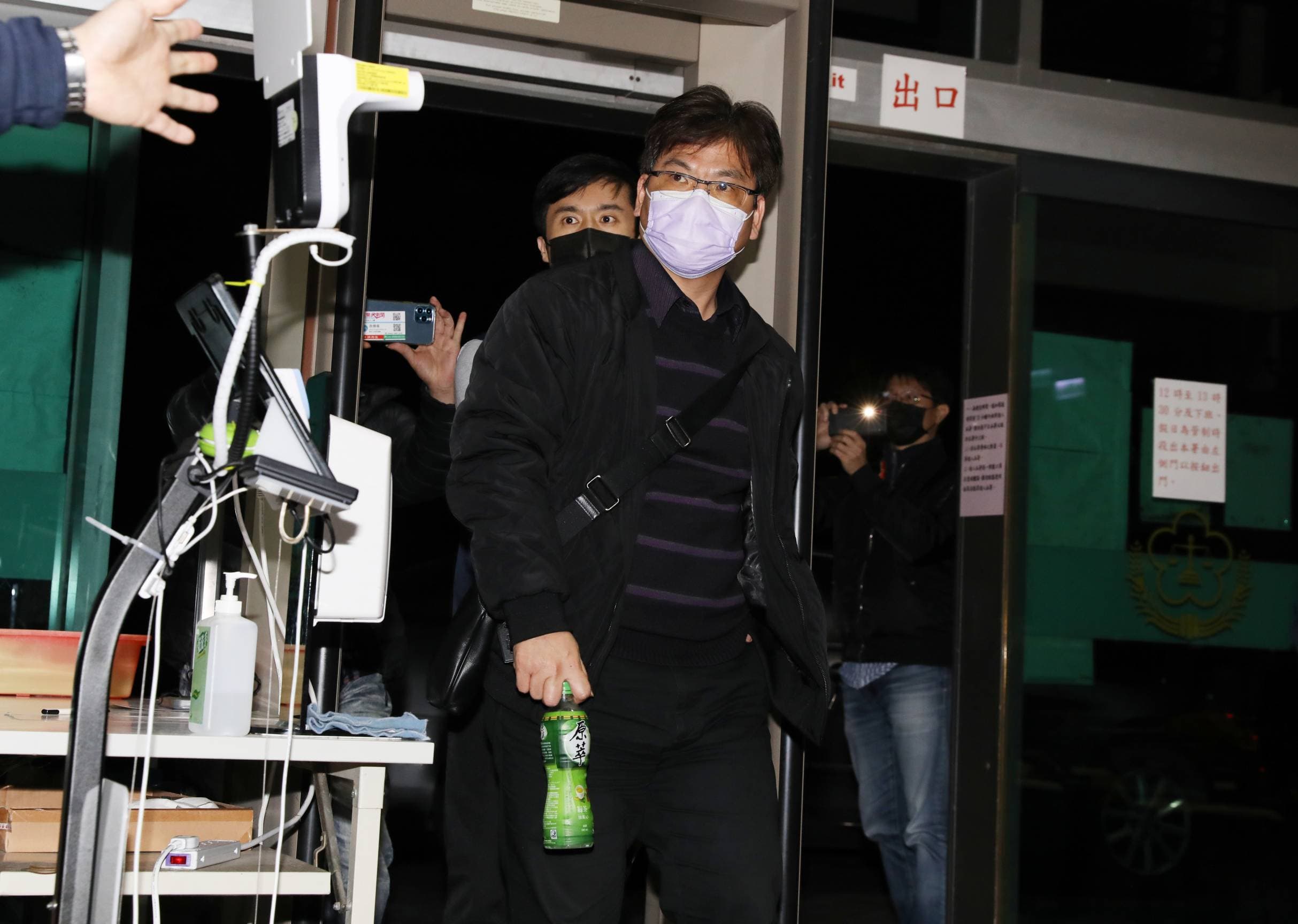 宜蘭建設處代理處長吳朝琴涉《貪污治罪條例》，檢方已向法院聲請羈押禁見。