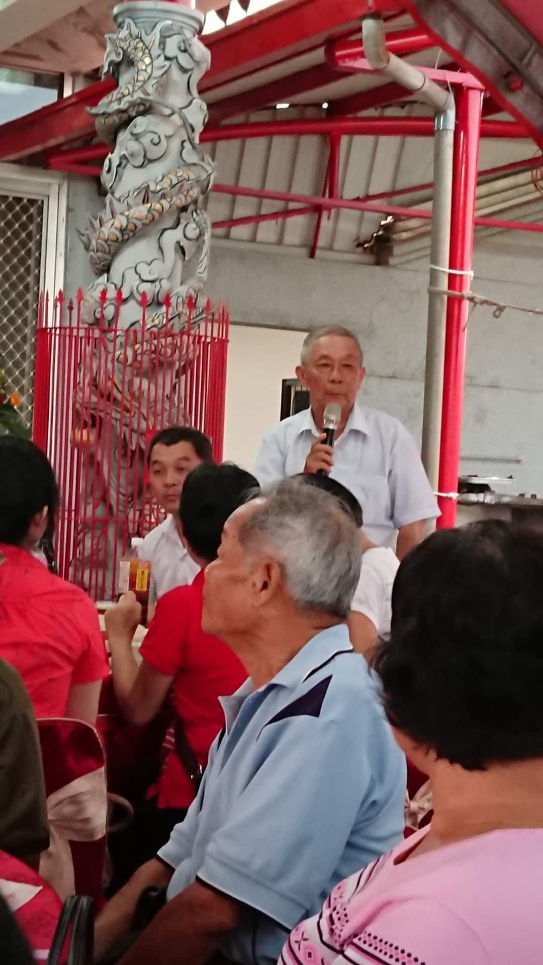 文史工作者詹評仁幫飛將軍正名為殉職飛官詹興民。（台南士紳林敏穎提供）