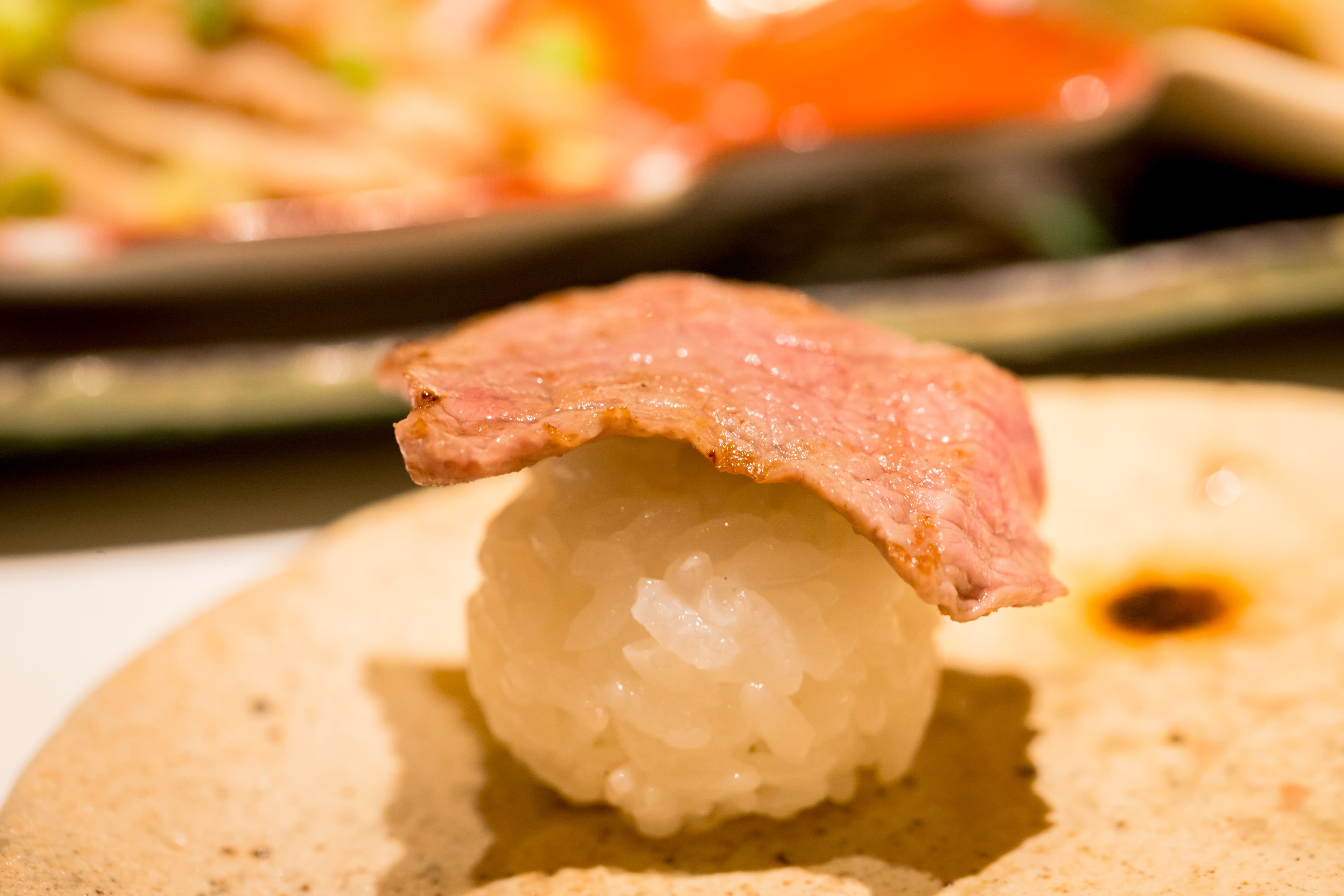 米飯絕對是和牛的好朋友，可以吸收過多油脂。（Visit MIYAGI提供）