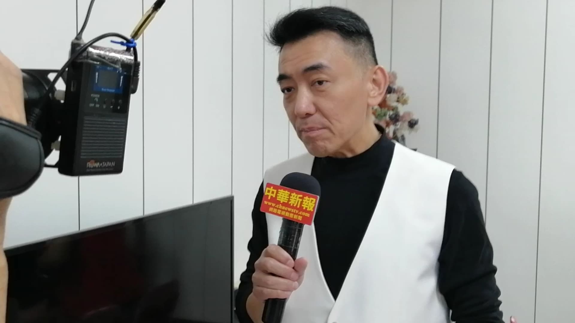 徐亨後來戒吃澱粉，整個人瘦了不少。（翻攝徐亨臉書）