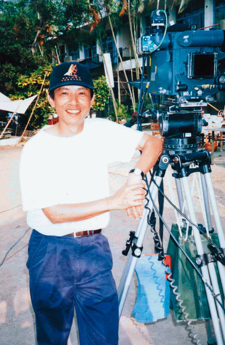 In 1995, Wu Nien-jen hosted "Nien-jen's Love for Taiwan," a program that uncovered local stories from across Taiwan. With his warm and friendly narration, he became a spokesperson for the country's local culture.（From udndata[聯合知識庫]）