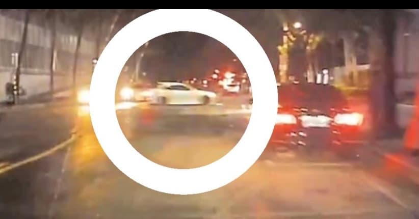 逃逸白色車輛。（翻設畫面）