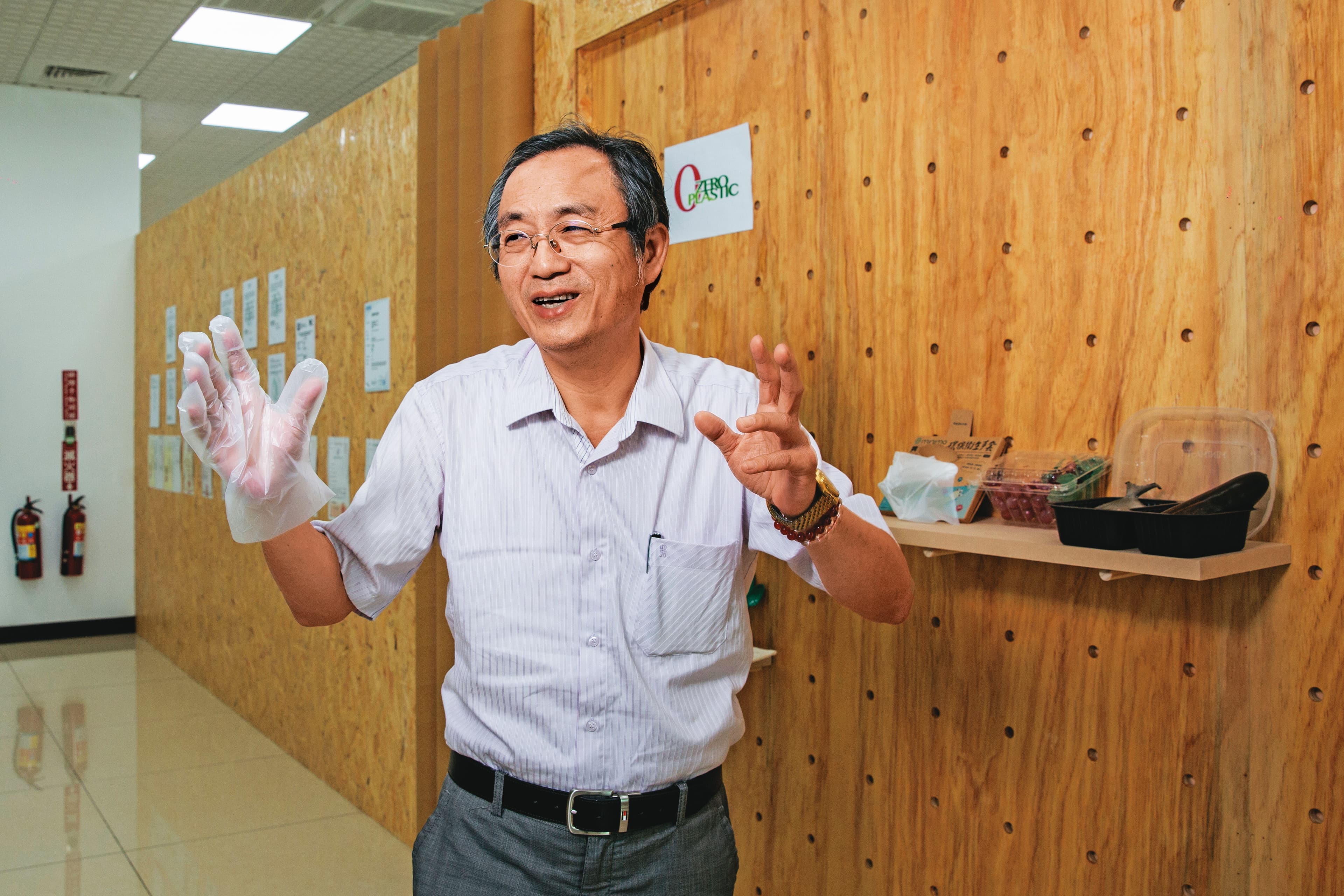 銘安科技董事長黃建銘接受本刊專訪，一再提及一路走來實在艱辛，但介紹自家產品時，卻又難掩欣喜之情。