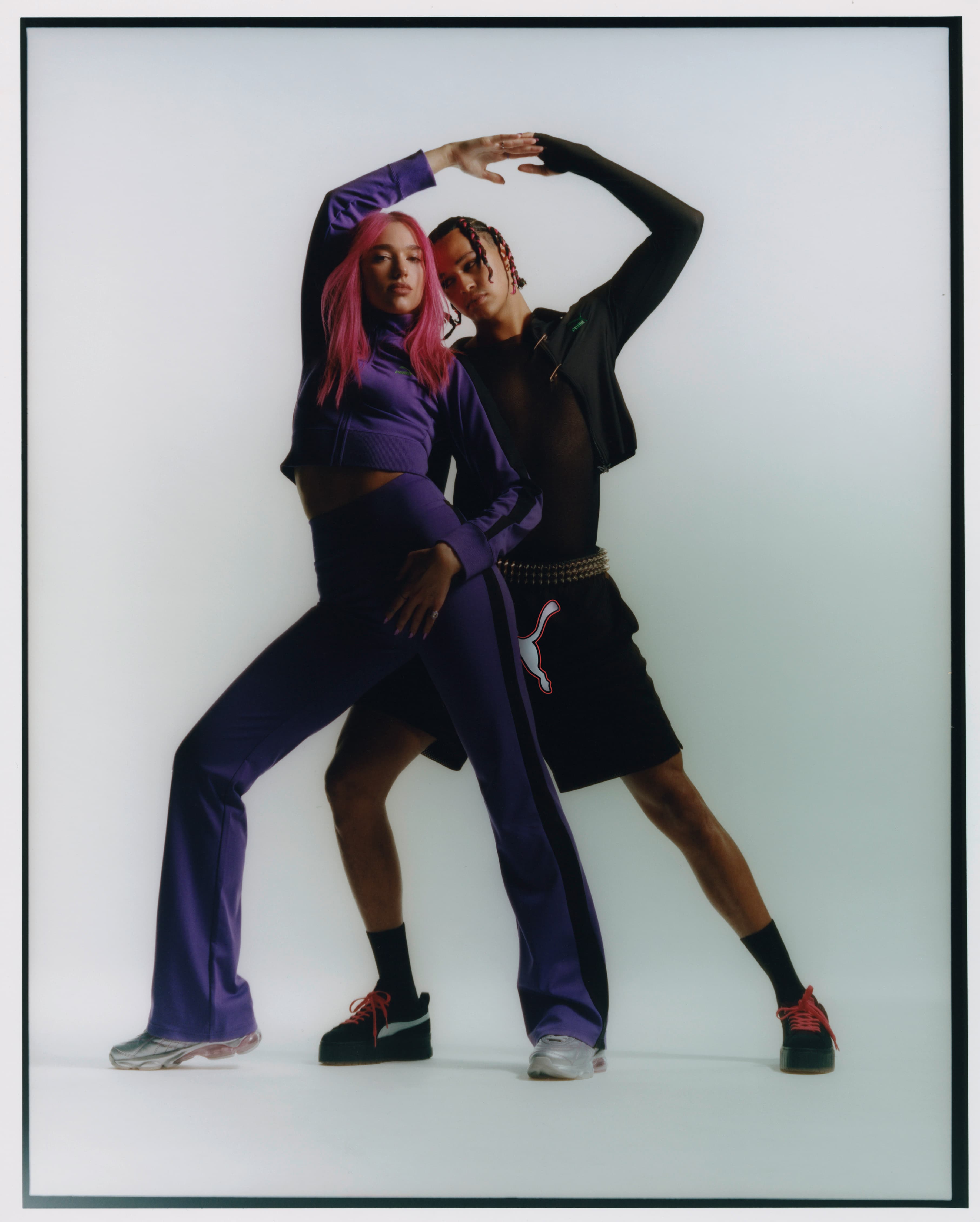 Dua Lipa系列T7外套 NT$2,980、Dua Lipa系列T7長褲 NT$2,480 PUMA。（PUMA提供）