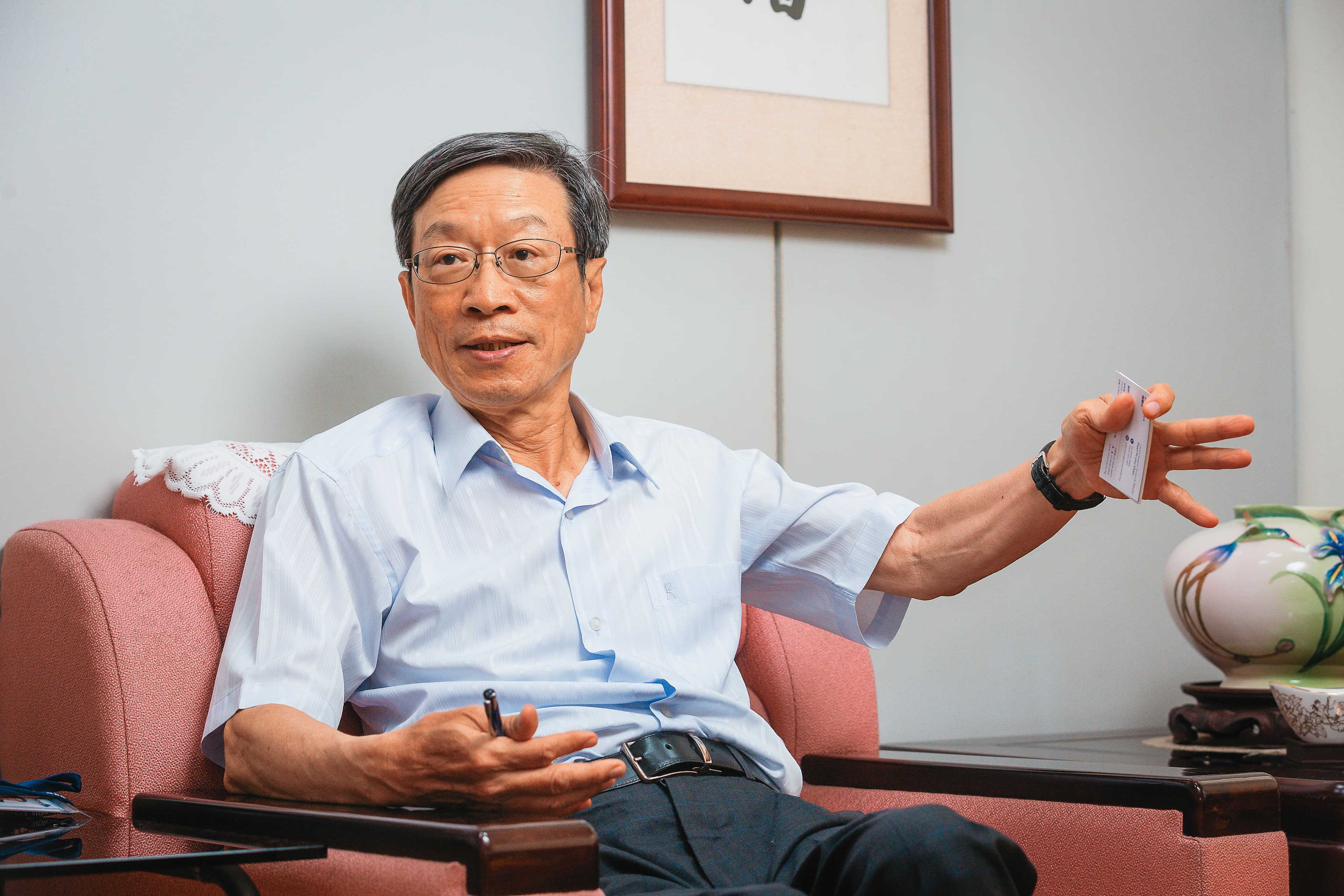 美琪瑪與日商戶田合作，間接打入特斯拉應鏈，將運用過去氧化觸媒回收經驗，卡位電池材料回收市場。圖為美琪瑪董事長嚴隆財。