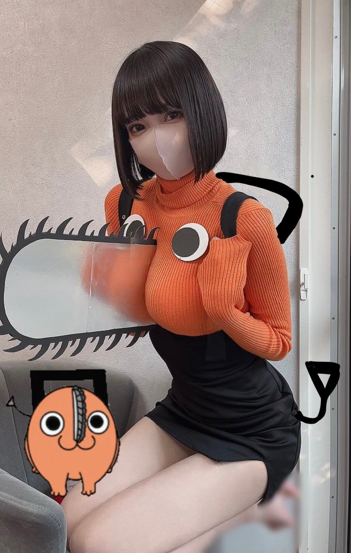 正妹cosplay日本動漫《鏈鋸人》中的惡魔「波奇塔」。（翻攝自推特）