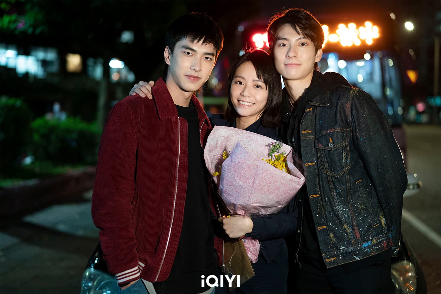 《不良執念清除師》曾敬驊心疼搭檔天菜新演員彭千祐為戲摔傷：你也太拚了吧？（愛奇藝國際站提供）