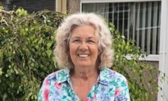 英國老婦瓦萊麗中風住院期間，竟因暴力性侵導致大出血死亡。（翻攝推特@HeartNWNews1）