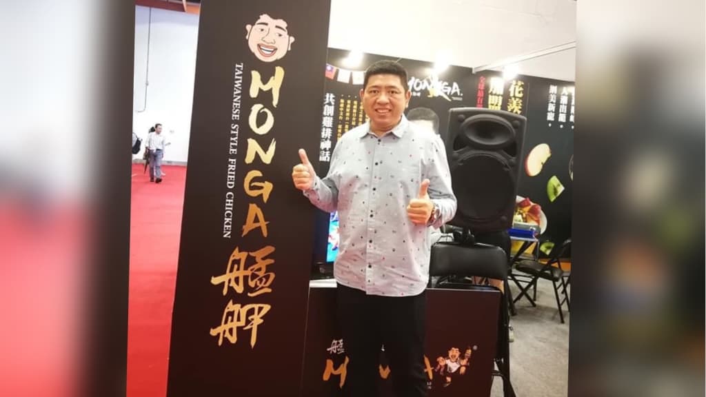 NONO曾投資艋舺雞排，讓品牌一度聲名大噪，後來因與股東理念不合退出經營。（翻攝自NONO臉書）