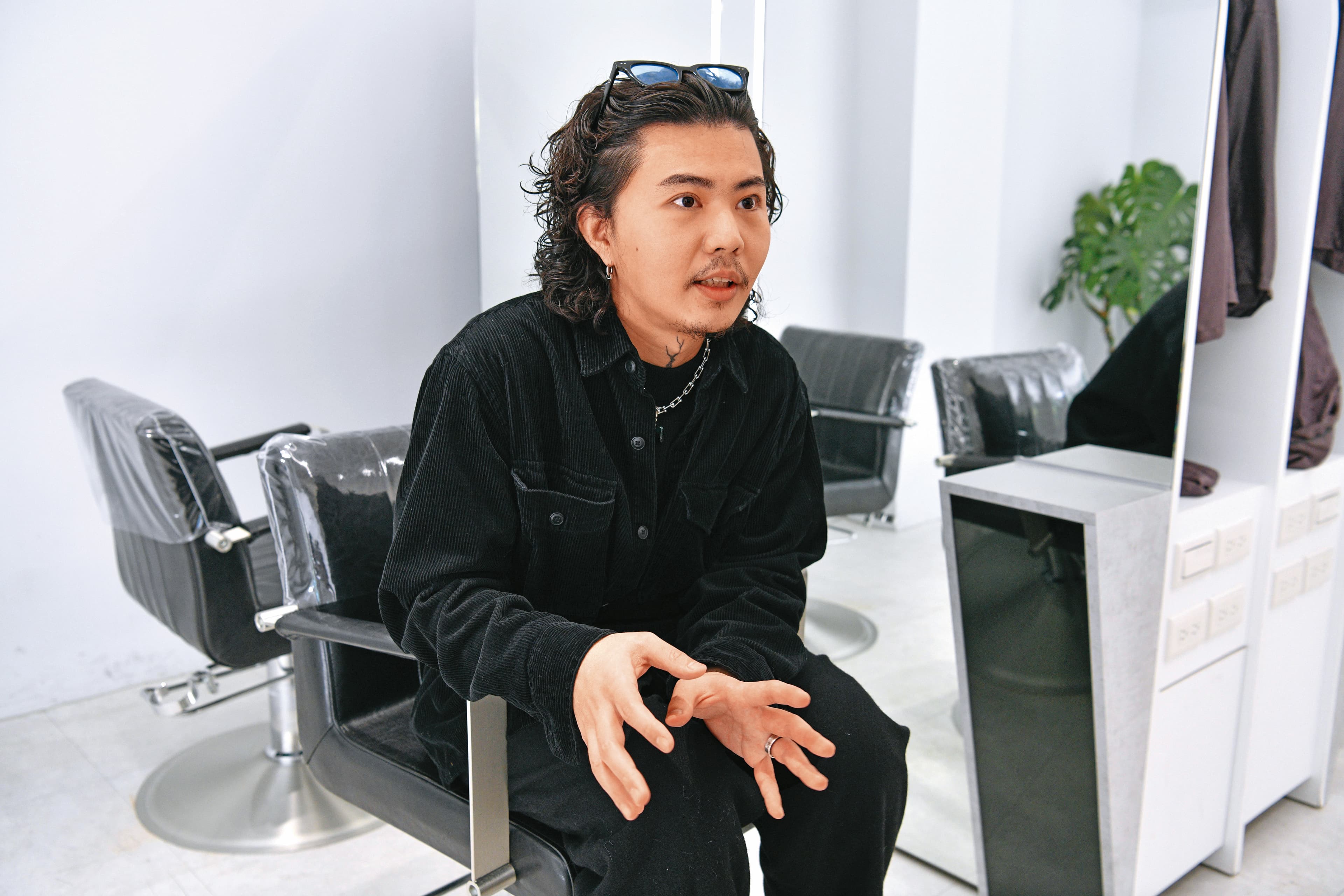 髮型設計師華爾特（圖）對張覺引的所作所為，至今仍無法原諒。