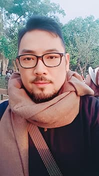 陳振豪（圖）被多名課輔班女老師指控劈腿、性騷擾。（翻攝積穗國小官網）