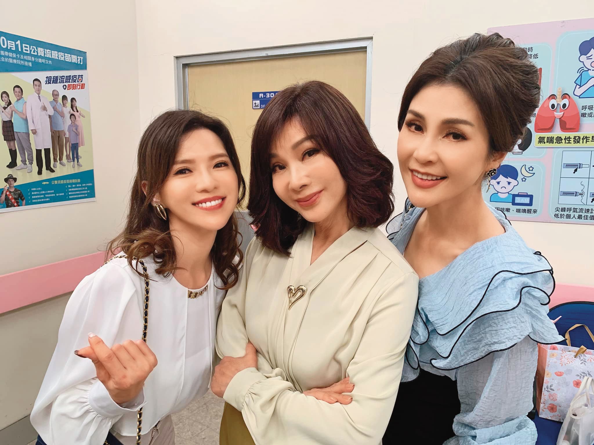 胡嘉愛（左）熱愛演戲，對於加入八點檔演出，非常感恩。中為陳美鳳、右為梁佑南。（翻攝自胡嘉愛臉書）