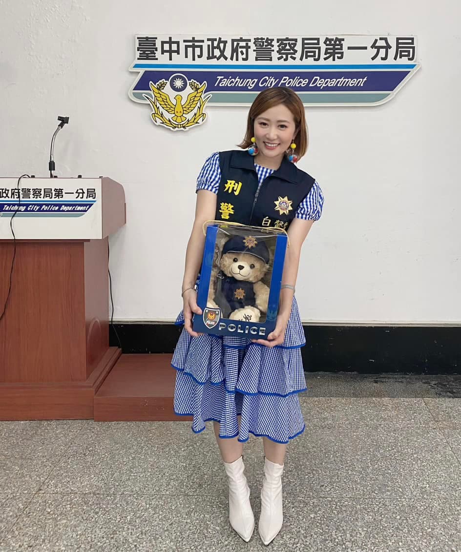 白白相當支持各種警察辦理的活動。（翻攝白白臉書）