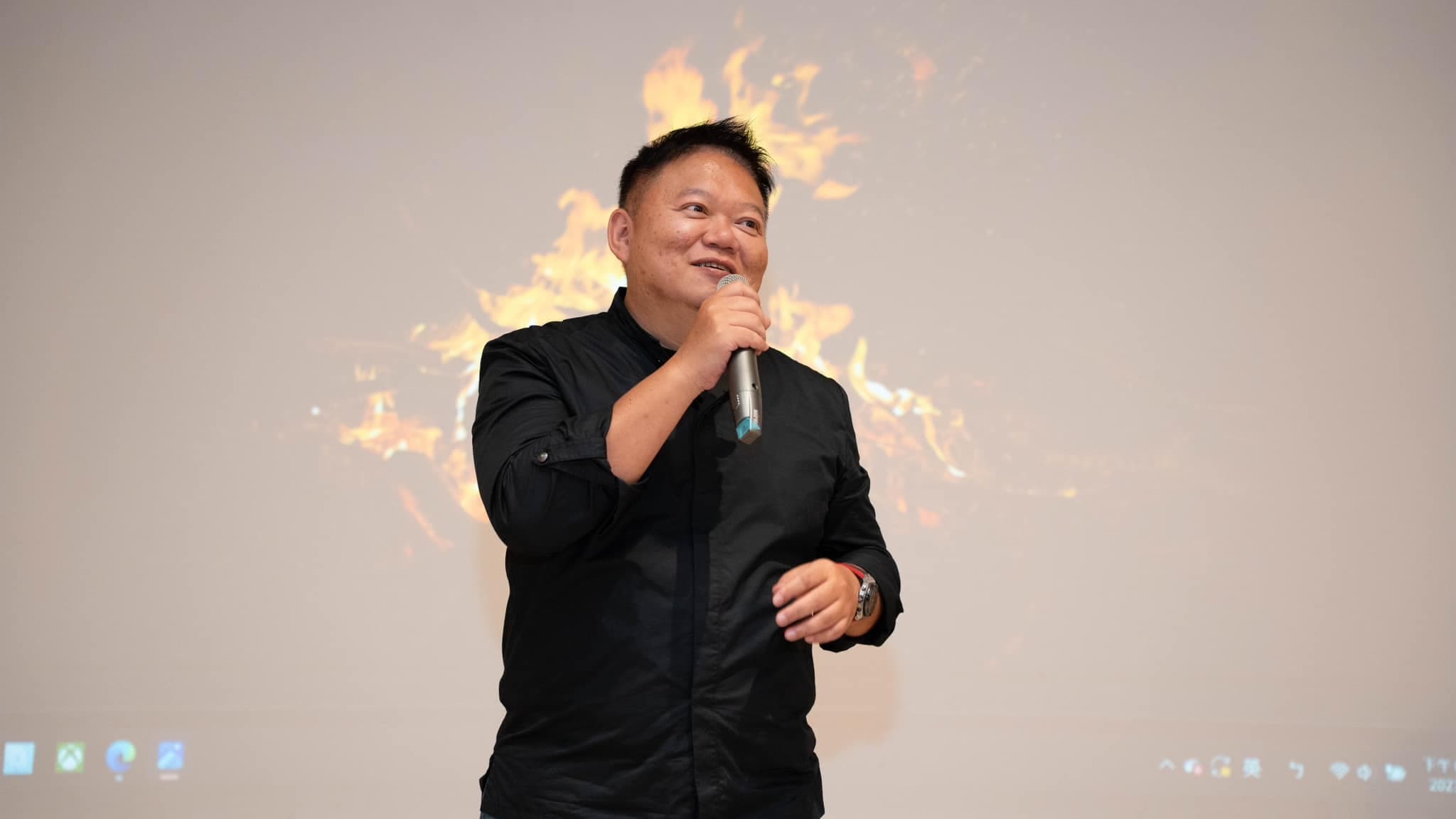 國際紫薇學會會長大耕老師預測黑人、范瑋琪的事業會越來越差。（國際紫薇學會提供）