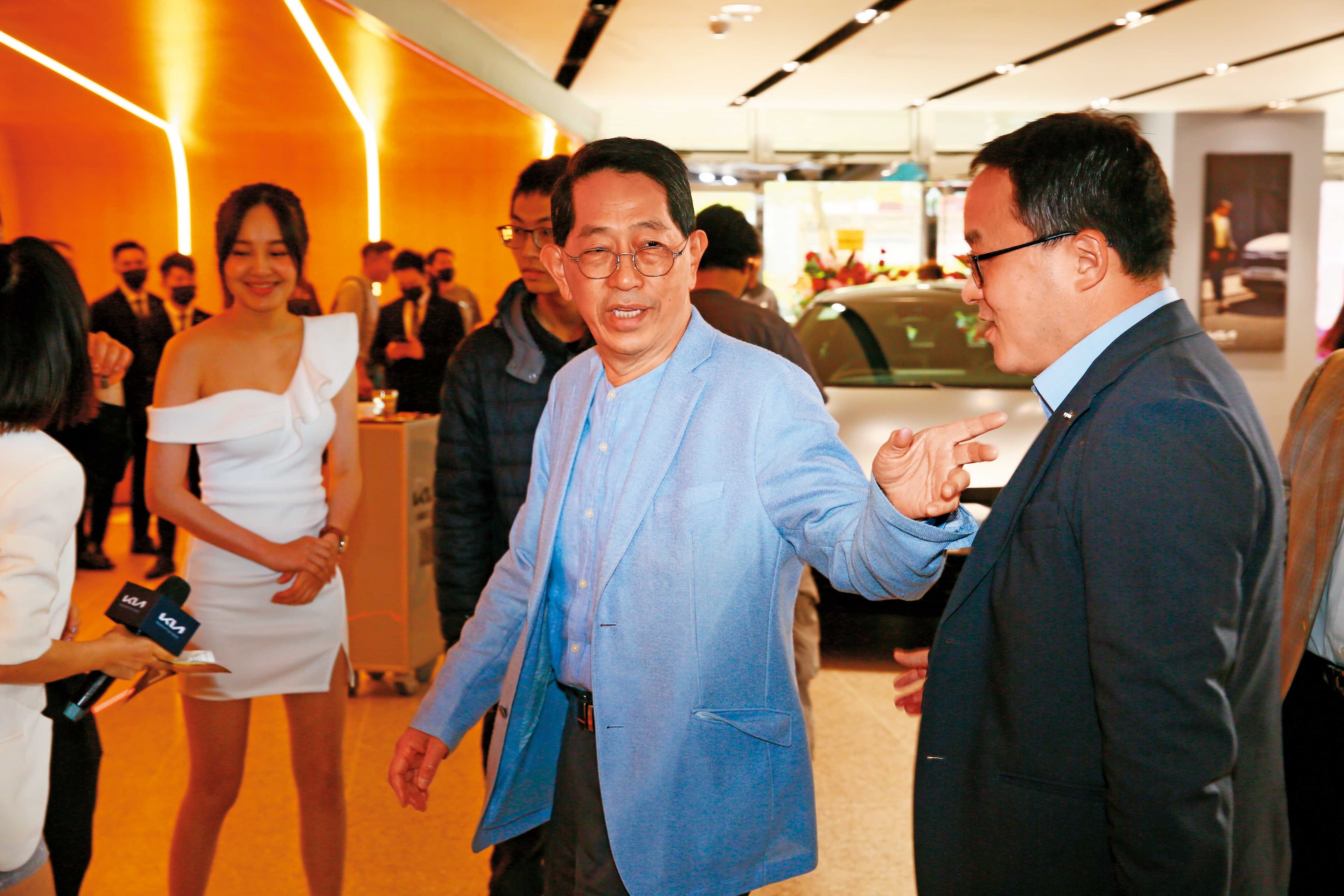 美董事長高志尚相當支持女兒的事業，時常為高易誼站台。
