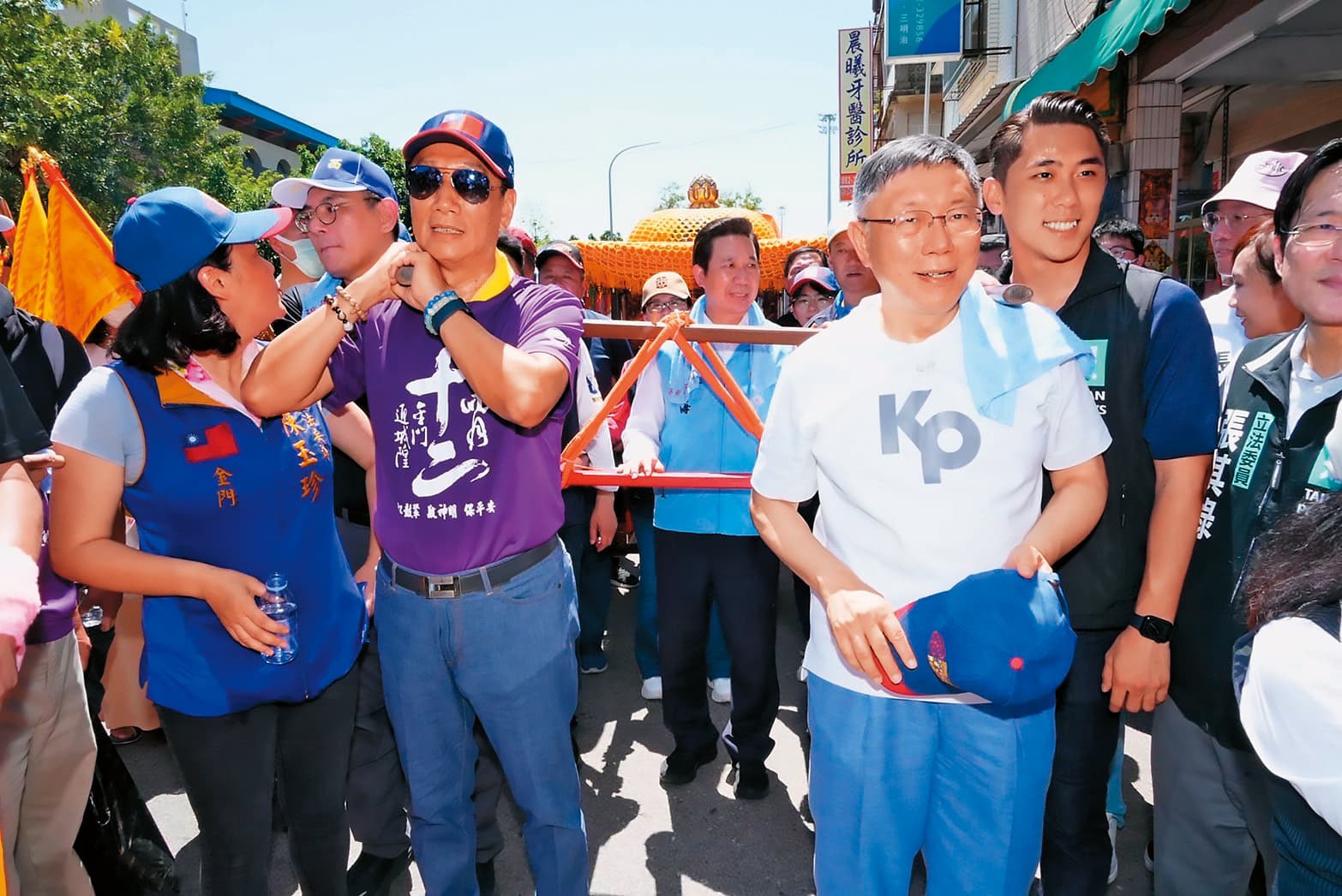 郭台銘未放棄搭配柯文哲參選總統，成為侯友宜難成非綠共主的原因。（民眾黨提供）