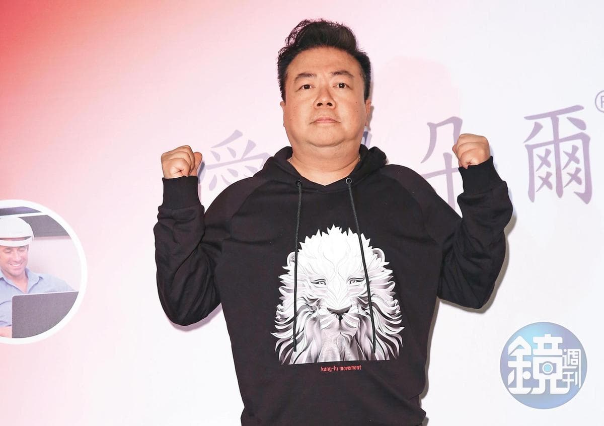 董至成經常因私接工作惹毛經紀公司。