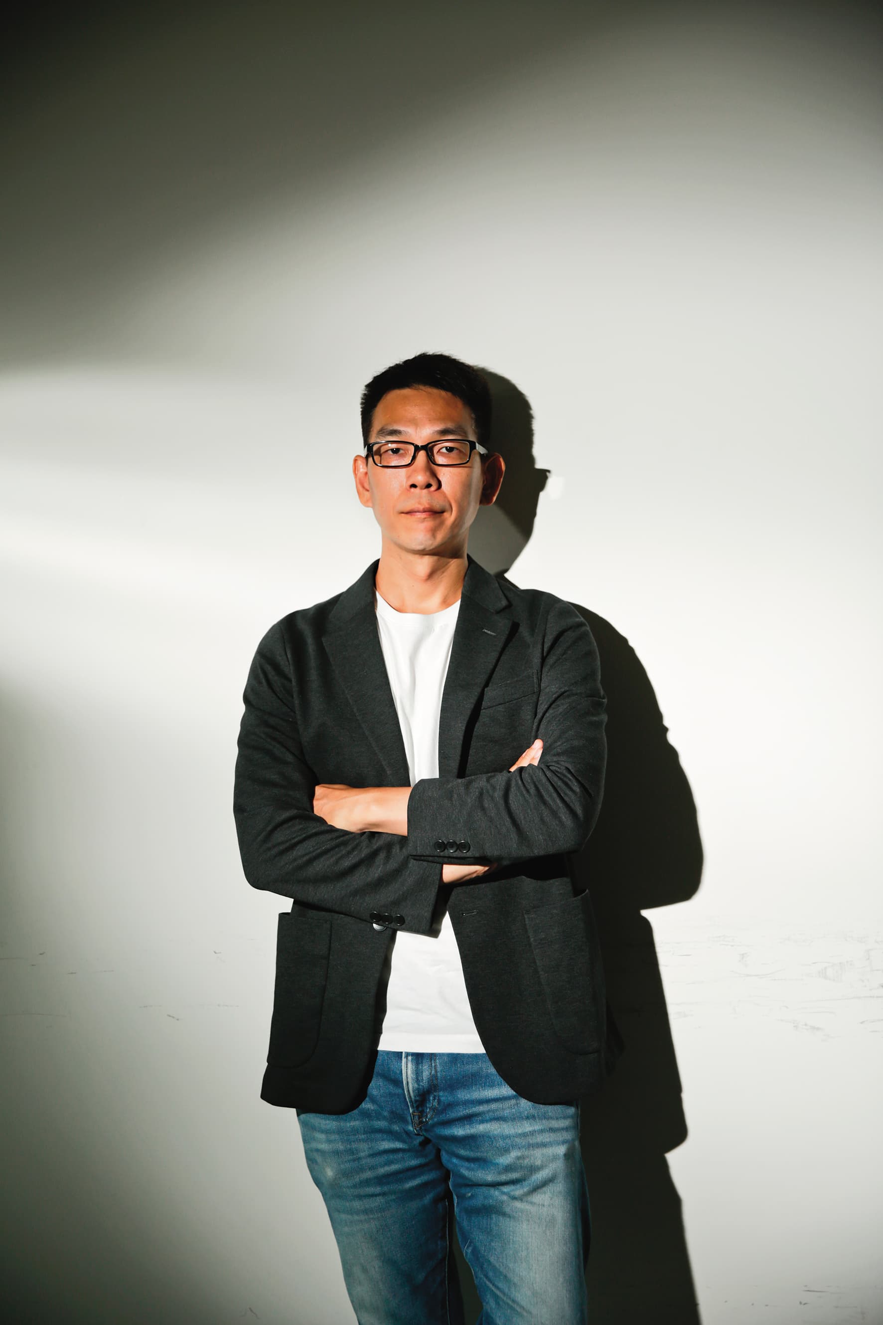 導演詹大為10多年前就構思《CODE浮士德遊戲》的概念，直到數年前覺得時機成熟決定製播。