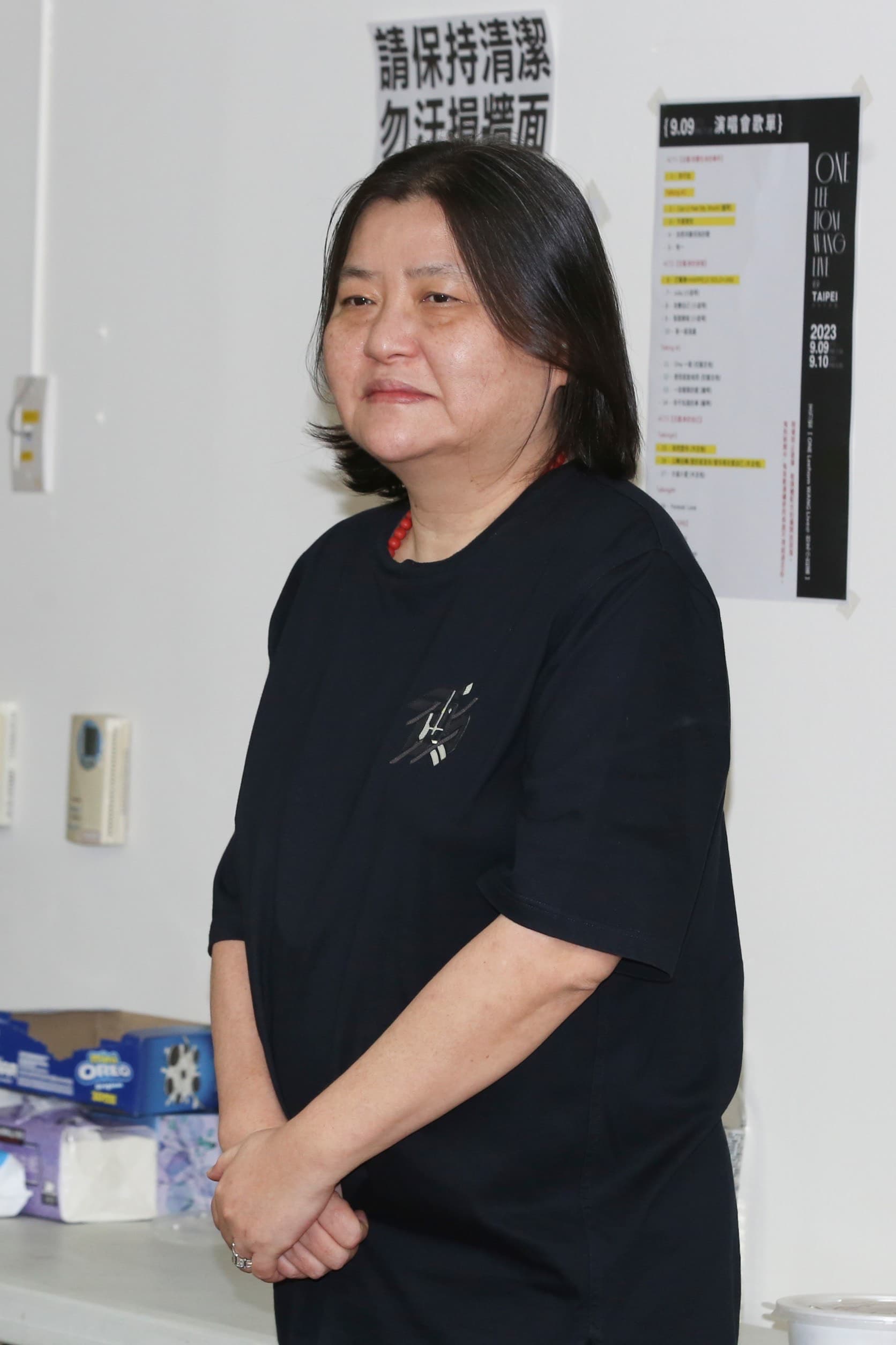 邱瓈寬受訪時，直呼佩服王力宏的毅力。