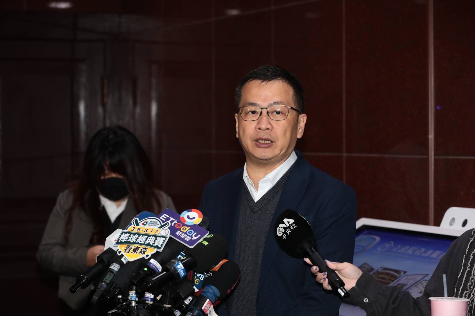 羅智強嗆賴清德和尹錫悅差在哪。