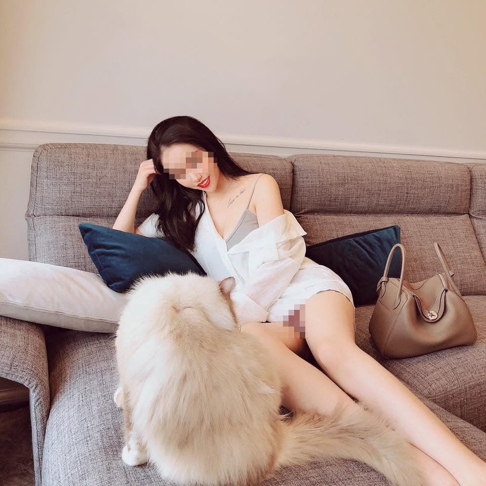 許湘綺曬出家中內裝,不少人留言稱讚坪數很大。(翻攝自許女臉書)
