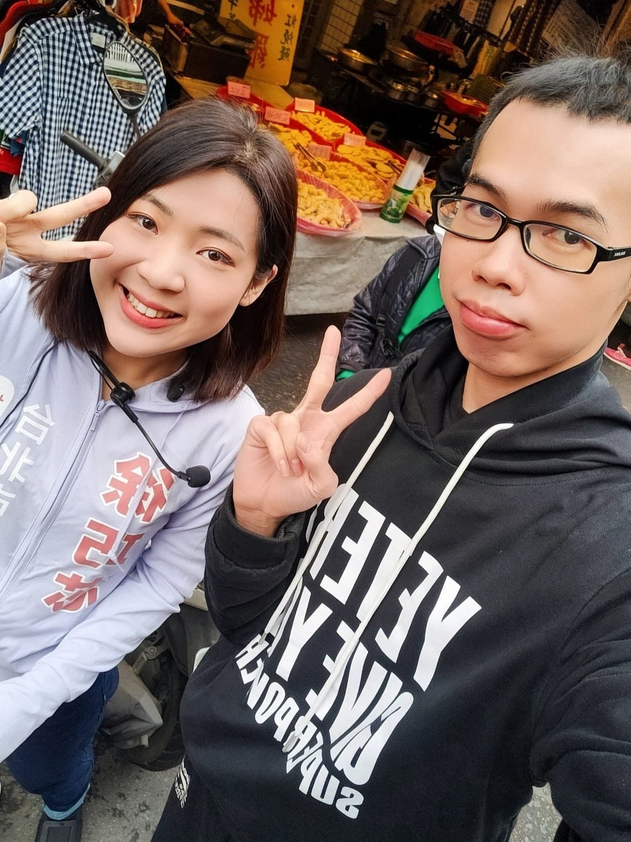 鄧佳華曾說沒有保護好徐巧芯是他的責任，讓許多網友看傻眼。（翻攝自鄧佳華臉書）